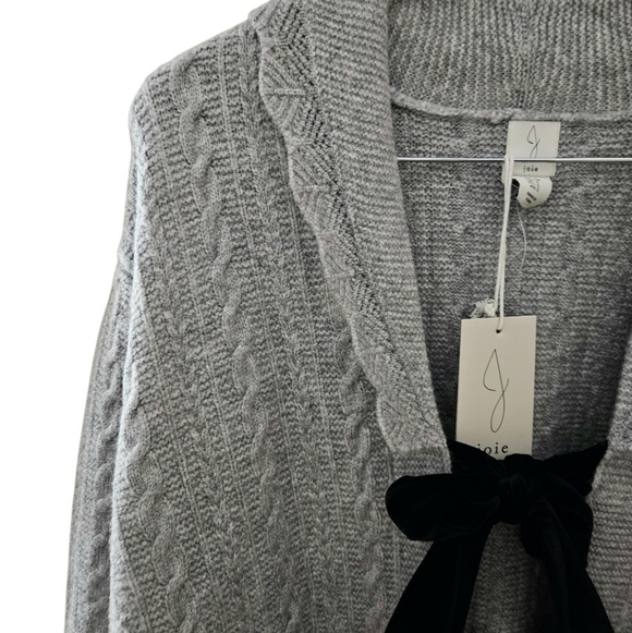 NEW! JOIE Gray Cable Knit Velvet Bow Oversized Cardigan Small. - Picture 3 of 6
